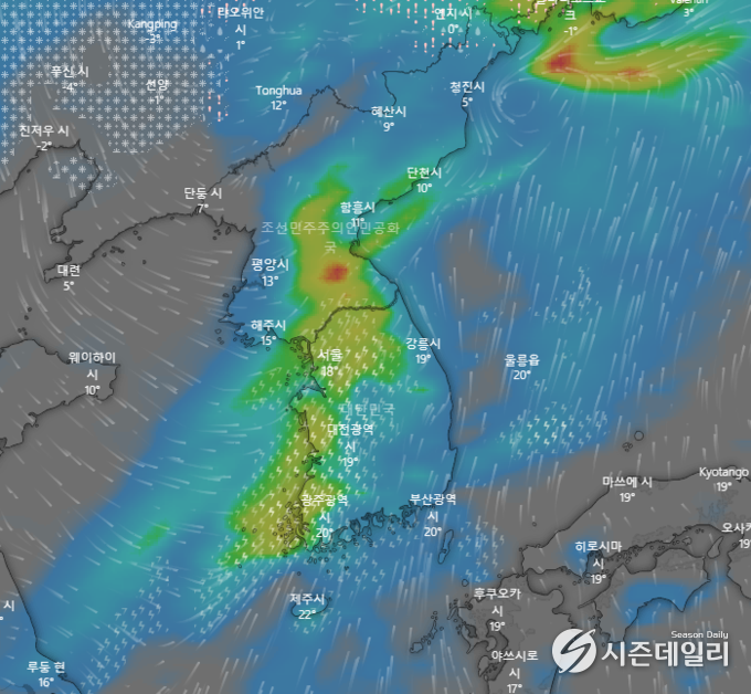 출처 : windy.com / 19일 오전 10시 서쪽 지방에 걸쳐 비구름이 형성되있는 모습