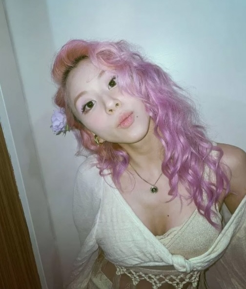 사진출처=채영 SNS